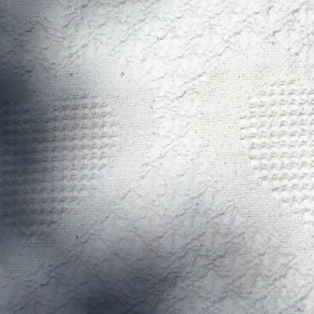 EUC Full/Queen size cream colored bedspread